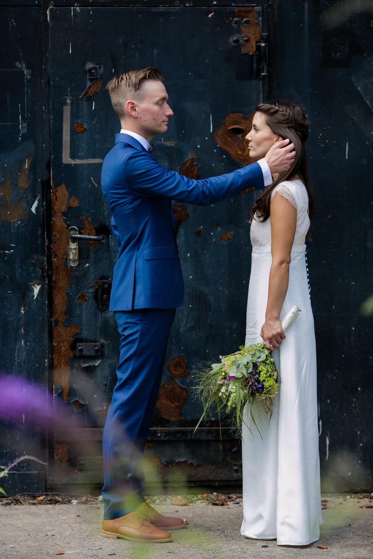 Stylisches Hochzeitspaar Hochzeitsfotos in Essen