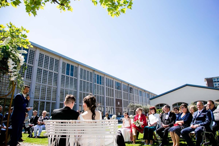 Freie Trauung im Elements Deli von Hochzeitfotografie in Dresden