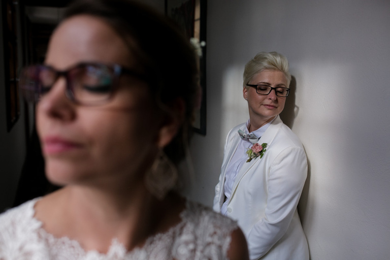 Zwei Bräute fotografiert von Hochzeitsfotograf in Dresden