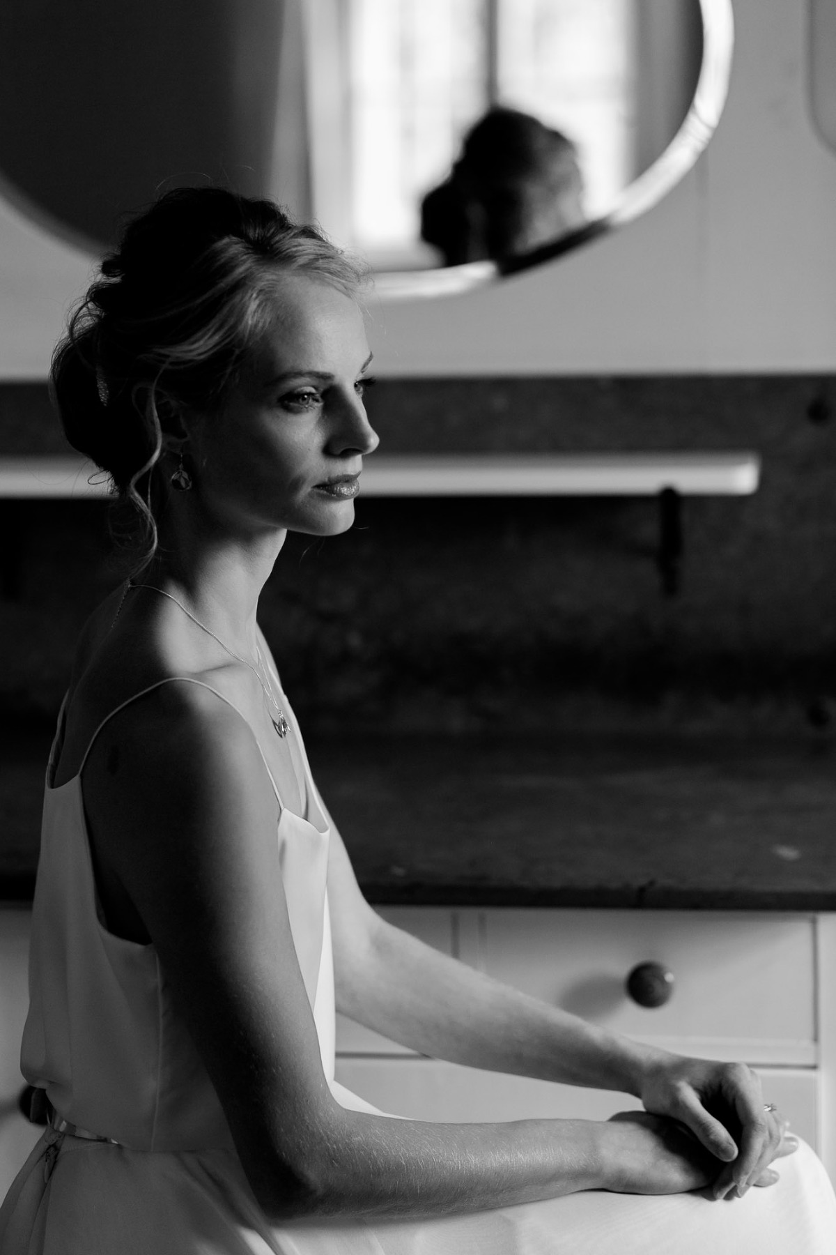 Braut bei Scheunenhochzeit auf Göhrischgut fotografiert von Hochzeitsfotograf Dresden