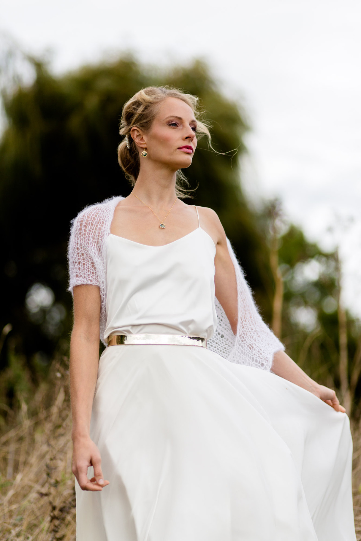Braut bei Scheunenhochzeit auf Göhrischgut fotografiert von Hochzeitsfotograf Dresden