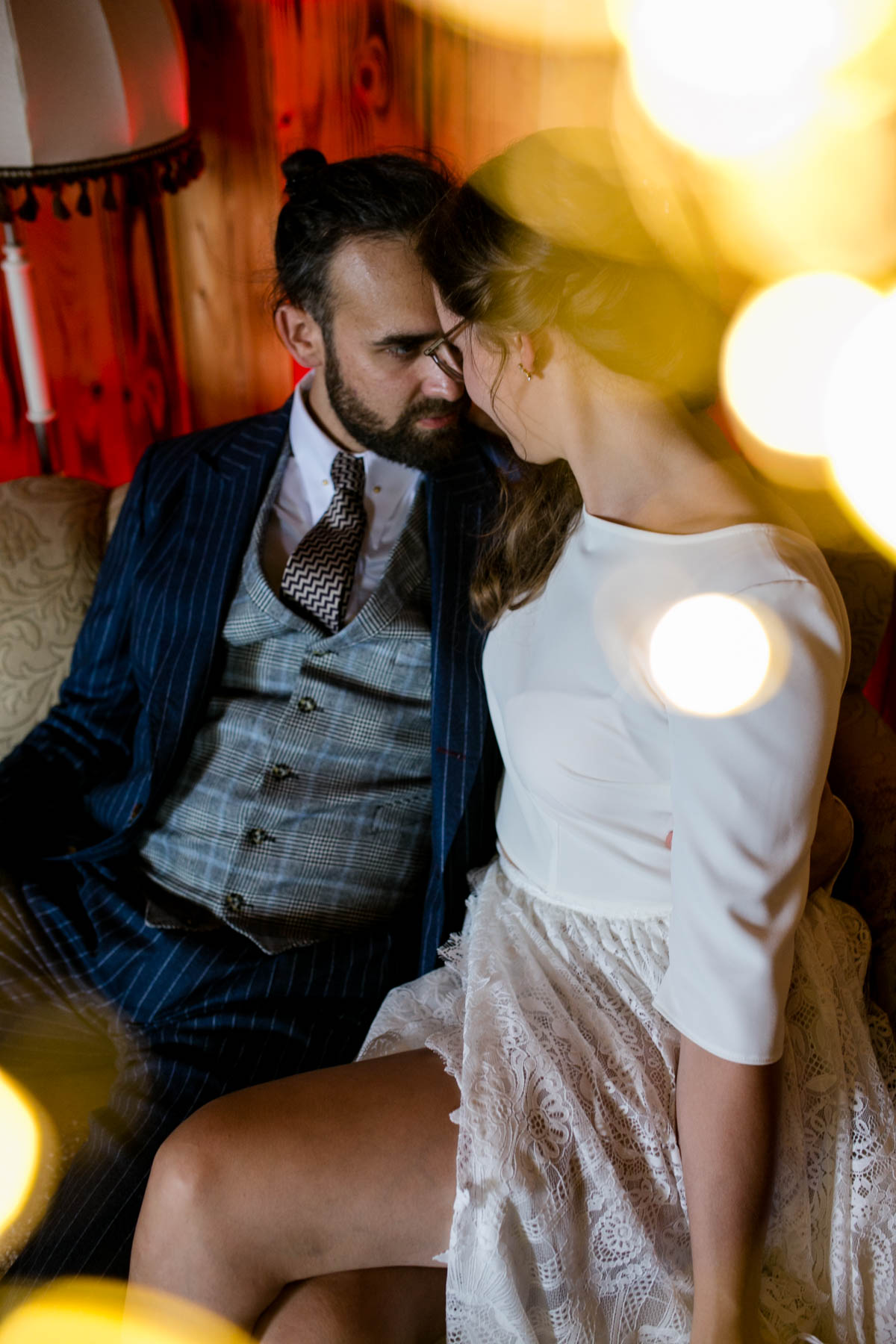Brautpaar bei Hochzeit im Saalekiez bei Halle