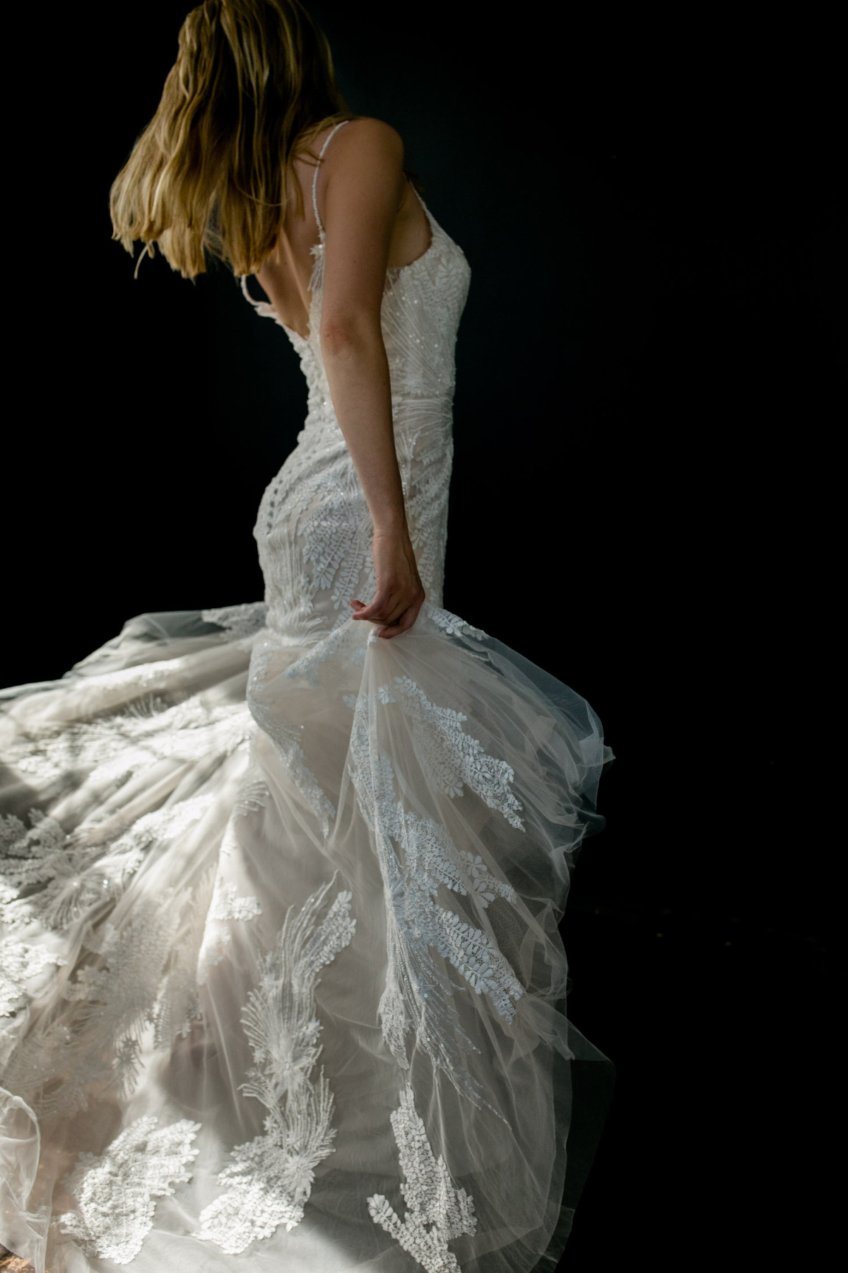 Clubbige Hochzeit, tanzende Braut
